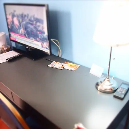 Privat Liberty 酒店 锡切斯