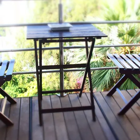 Privat Liberty 2* 锡切斯